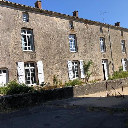 Gite Du Sacre-Coeur - Mauleon- Proche Puy Du Fou Saint-Aubin-de-Baubigne エクステリア 写真